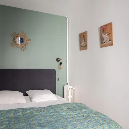 Apartment Charming 39 M Near Jules Joffrin