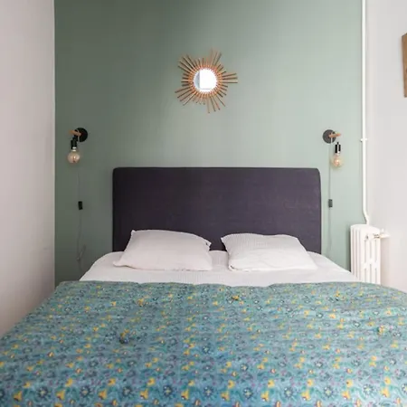 Apartment Charming 39 M Near Jules Joffrin